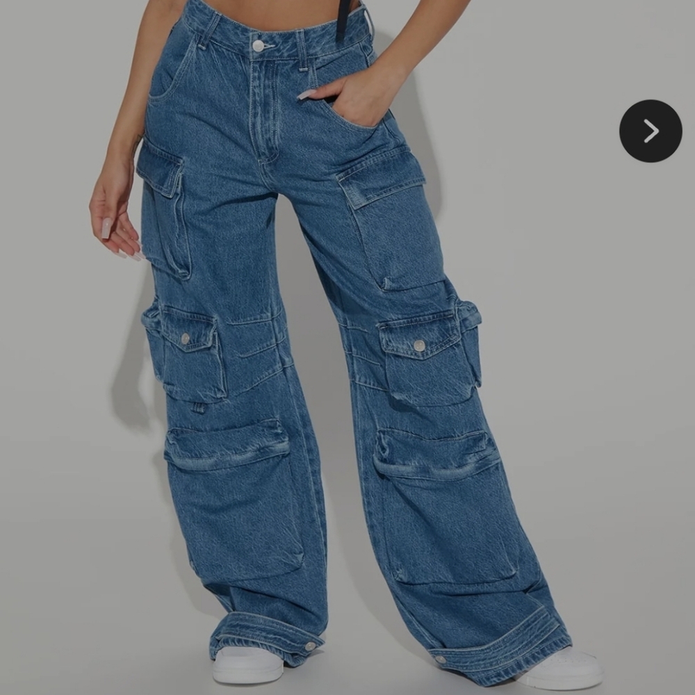 Women's Blue Cargo Jeans Size 11